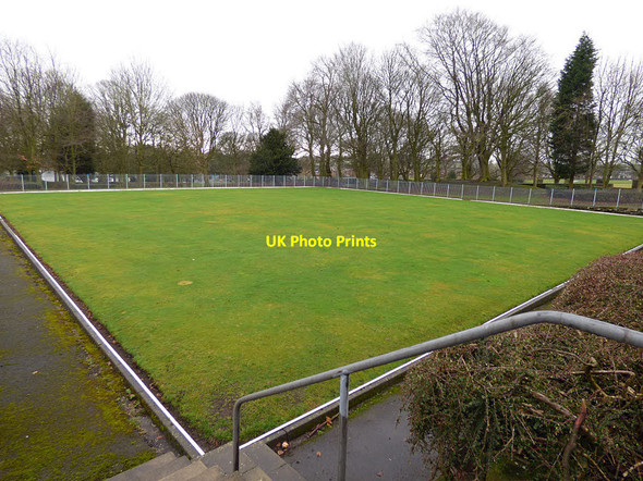 Photo 6"x4" Harold Park: bowling green Buttershaw c2018