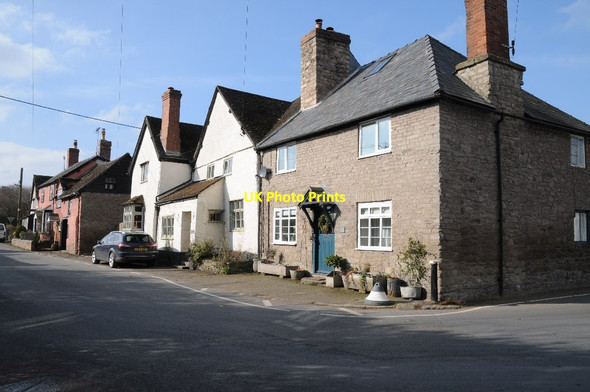 Photo 6"x4" Houses in Lyonshall Lyonshall c2018