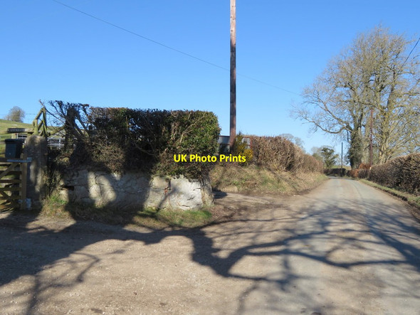 Photo 6"x4" Unclassified road north of Llanarmon yn I\u00c3\u00a2l Nant\/SJ1957 c2018