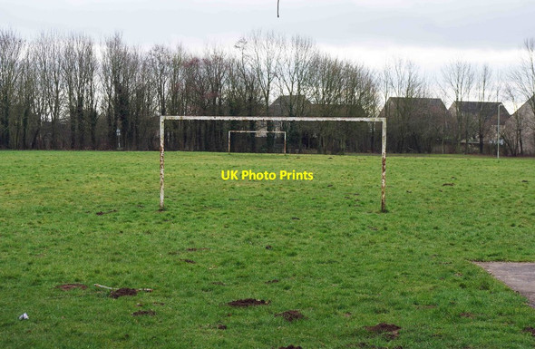 Photo 6"x4" Football pitch, Ralegh Crescent Recreation & Play Park, Witney, Oxon Witney c2018