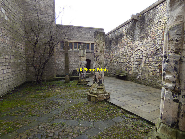 Photo 6"x4" St Martin le Grand, York - courtyard  York\/SE5951 c2018