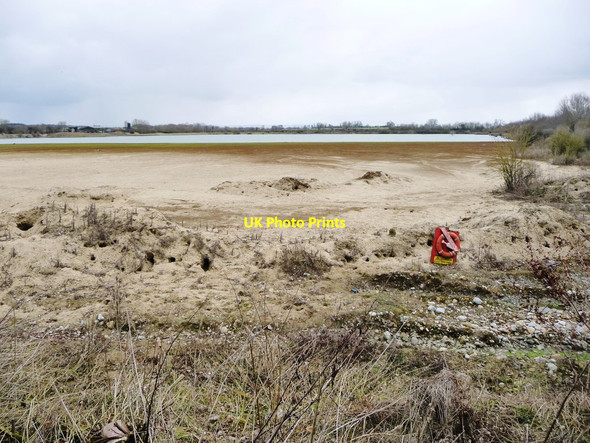 Photo 6"x4" Misplaced lifebelt, Lingham Water Nosterfield c2018