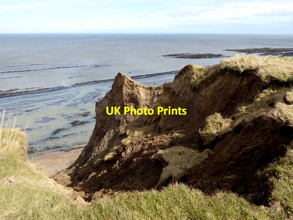 Photo 6"x4" Erosion on Gristhorpe Cliff Gristhorpe c2018