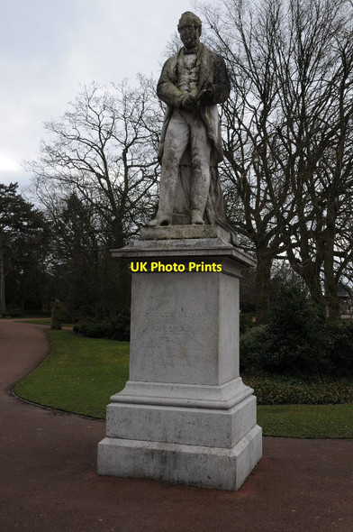 Photo 6"x4" Statue of Charles Pelham Villiers Wolverhampton c2018