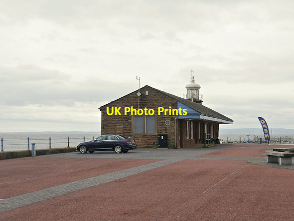 Photo 6"x4" Stone Jetty Caf\u00c3\u00a9 (former Railway Station) Morecambe c2018