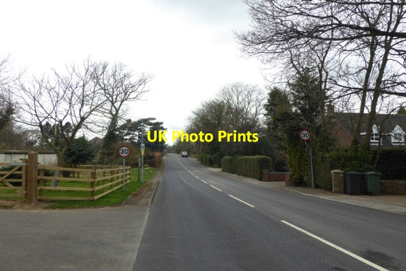 Photo 6"x4" Selby Road Riccall c2018