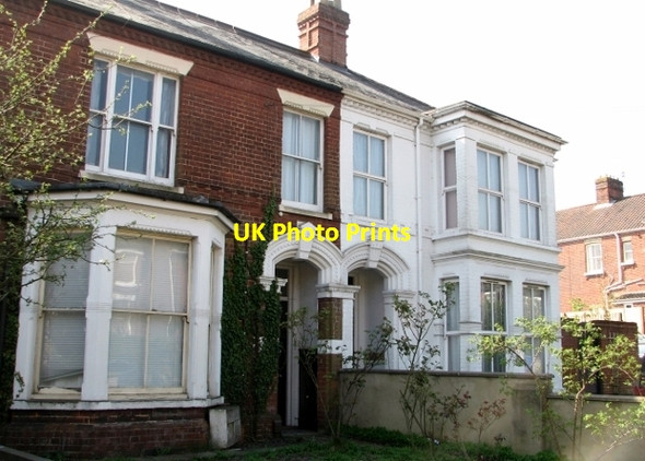 Photo 6"x4" Terraced cottages in Earlham Road (B1108) Norwich c2018