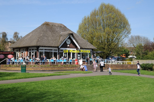 Photo 6"x4" Cafe in St Nicholas Park Warwick c2018