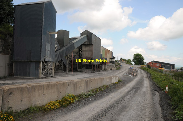 Photo 6"x4" Road passing Tan-y-Foel Quarry Cefn Coch\/SJ0402 c2018