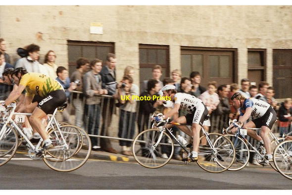Photo 6"x4" Robert Millar in Kellogs Start race in Glasgow Glasgow c1985 P1