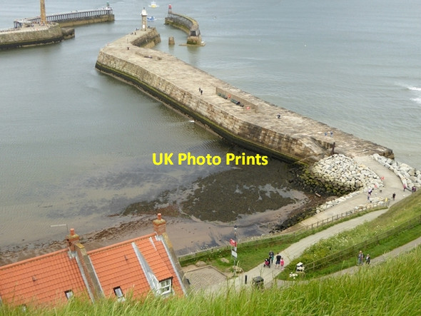 Photo 6"x4" Whitby East Pier Whitby\/NZ8910 c2018