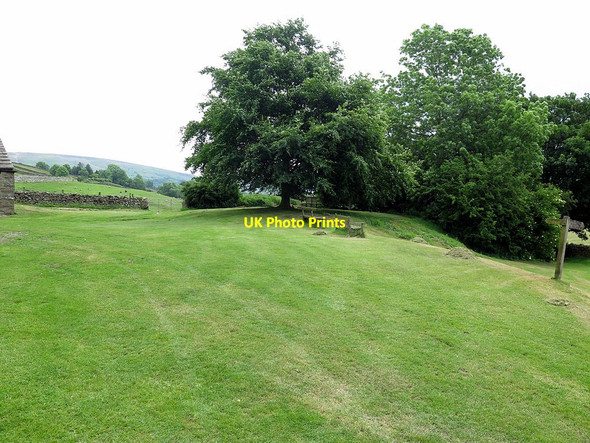 Photo 6"x4" Village green, Healaugh Healaugh\/SE0199 c2018