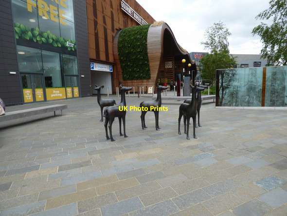 Photo 6"x4" Deer sculpture at Glasgow Fort shopping centre Garthamlock c2018