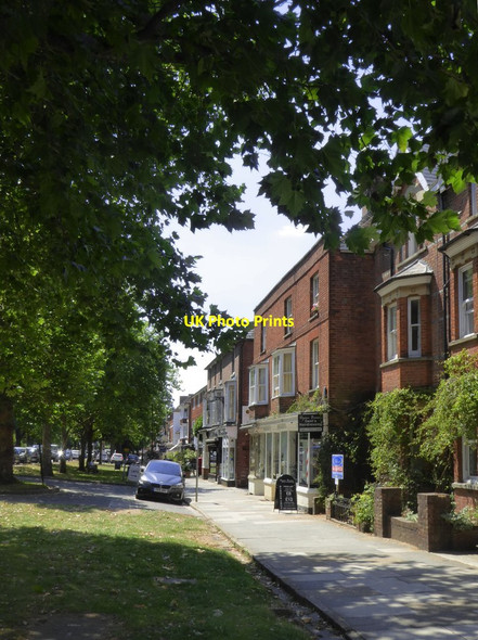 Photo 6"x4" Tenterden High Street: north side, looking west from Station Road Tenterden c2018
