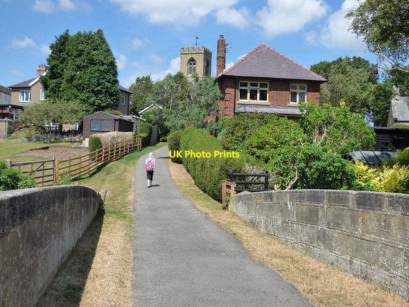 Photo 6"x4" Railway footbridge in Leyburn Leyburn c2018