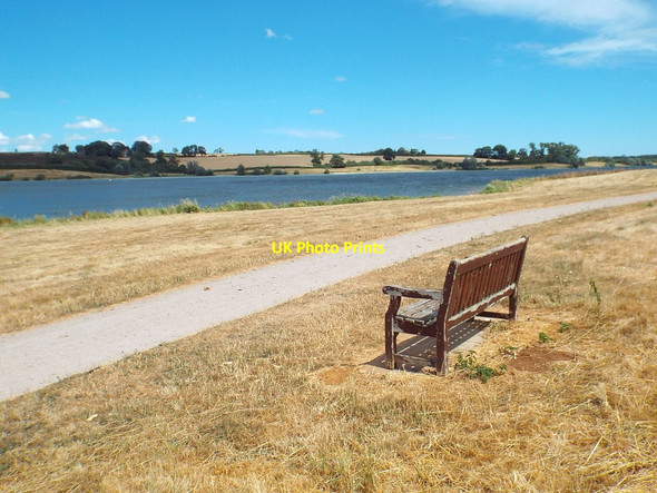 Photo 6"x4" Bench overlooking Pitsford Water Pitsford c2018