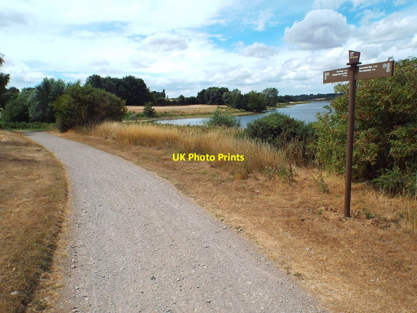 Photo 6"x4" Path alongside Pitsford Water, Northamptonshire Holcot c2018 P1