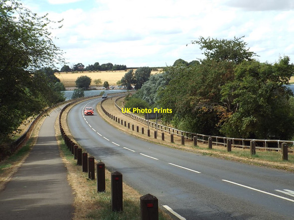 Photo 6"x4" Brixworth Road at Pitsford Water, Northamptonshire Holcot c2018