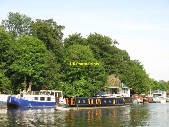Photo 6"x4" Narrowboat passing Ash Island Teddington\/TQ1670 c2018