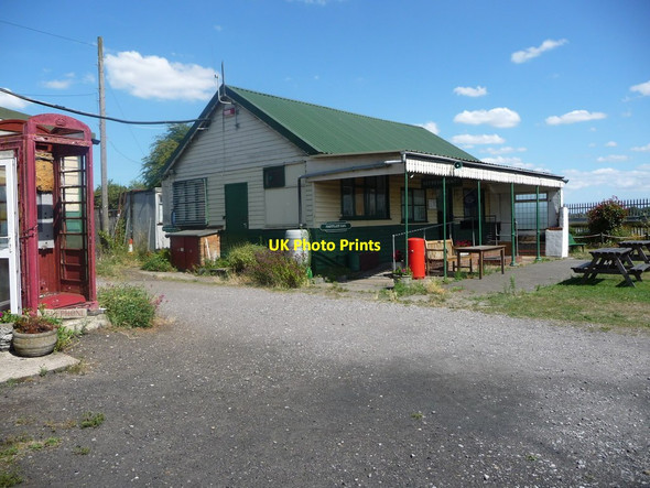 Photo 6"x4" Footplate Cafe, Kemsley Down station Tonge Corner c2018