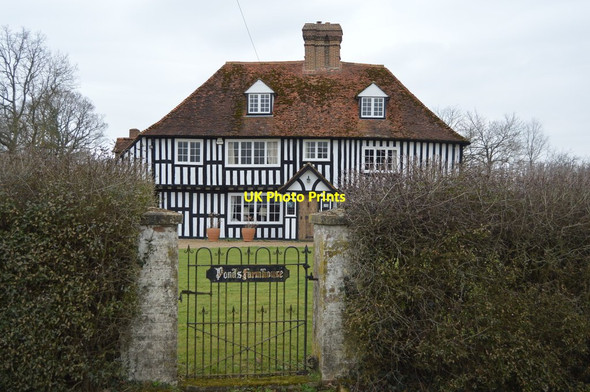 Photo 6"x4" Ponds Farmhouse Buckhurst c2018