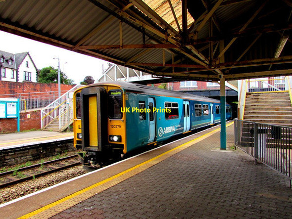 Photo 6"x4" Penarth train arrives at Caerphilly station Caerphilly\/Caerffil c2018