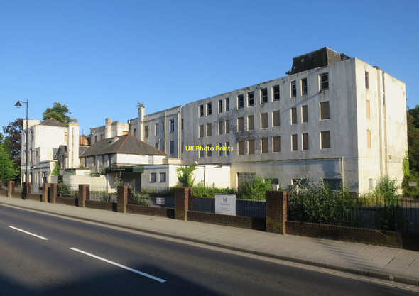 Photo 6"x4" Former Lyndhurst Park Hotel Clayhill\/SU3007 c2018