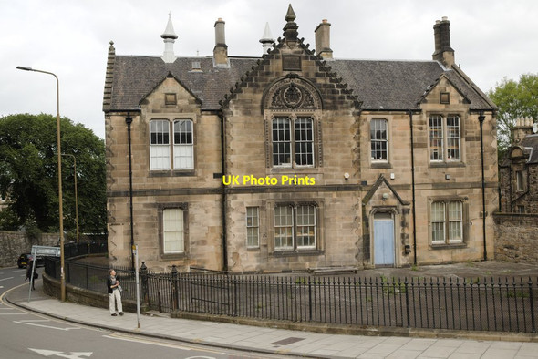 Photo 6"x4" Regent Road School viewed from Carlton Terrace Brae Edinburgh c2018