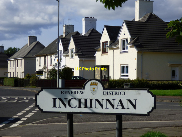 Photo 6"x4" Inchinnan village sign Clydebank\/NS4970 c2018