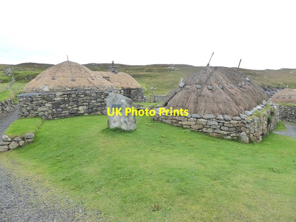 Photo 6"x4" Blackhouse Village at Garenin Blackhouse Village c2018