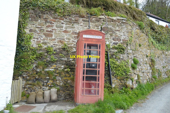 Photo 6"x4" Telephone kiosk, Durgan Durgan c2018