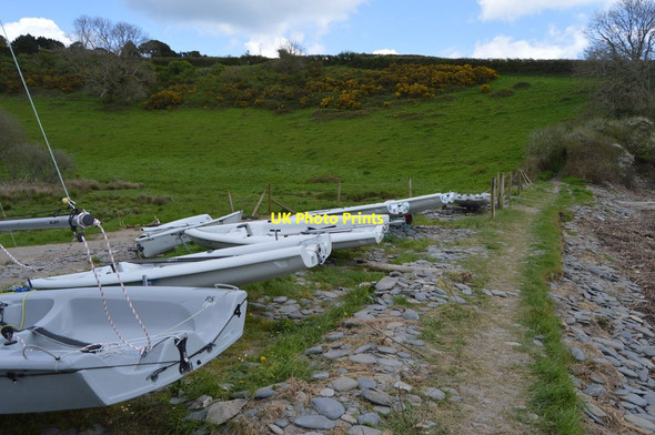 Photo 6"x4" Boats at Porth Saxon Mawnan c2018