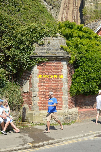 Photo 6"x4" Water tank, Rock-a-Nore Rd Hastings\/TQ8110 c2018