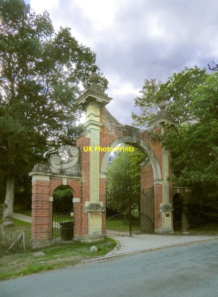 Photo 6"x4" Gateway to Hampton Lodge Beenham c2018