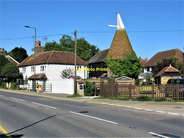 Photo 6"x4" Oast House, Headcorn Grigg c2018