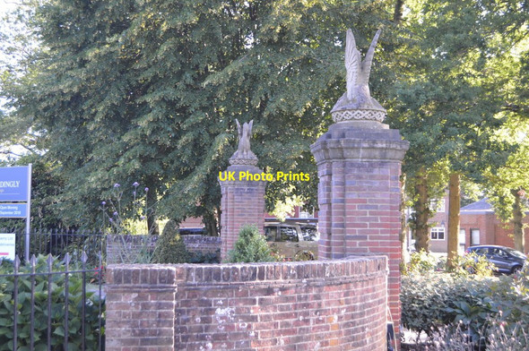 Photo 6"x4" Gate piers, Ardingly College Ardingly c2018