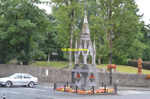 Photo 6"x4" Fountain (disused), N72 Lismore\/X0498 c2018
