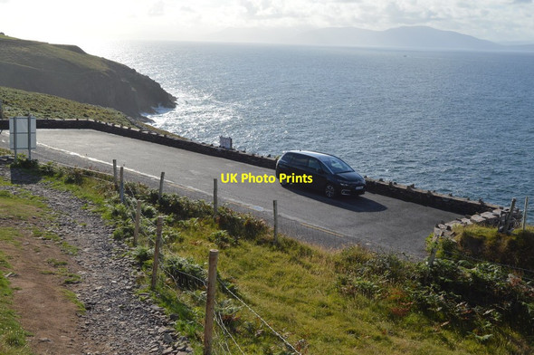 Photo 6"x4" Cliff top car park Dunquin c2018