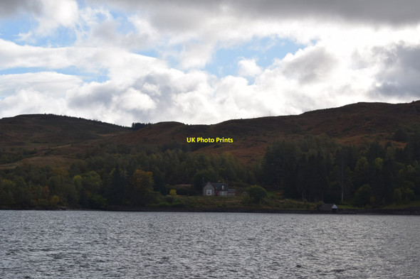 Photo 6"x4" Royal Cottage Pier and Boathouse Stronachlachar c2018