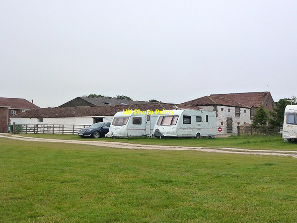 Photo 6"x4" Wold Farm campsite Bempton c2018 P1