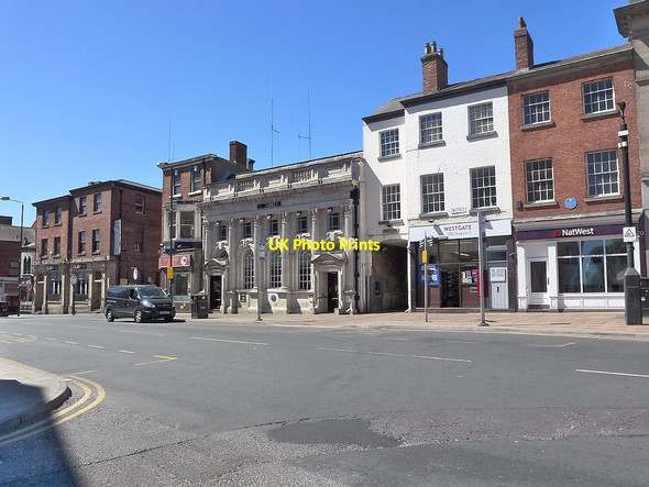 Photo 6"x4" Banks and bars in Westgate, Wakefield Wakefield\/SE3320 c2018