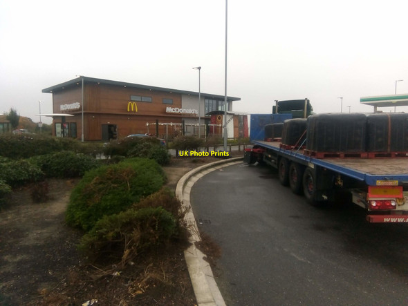 Photo 6"x4" Colchester: McDonald's restaurant at service station Mile End\/TL9927 c2018
