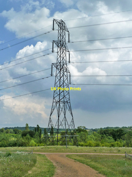 Photo 6"x4" Pylon in Pages Wood Upminster c2011