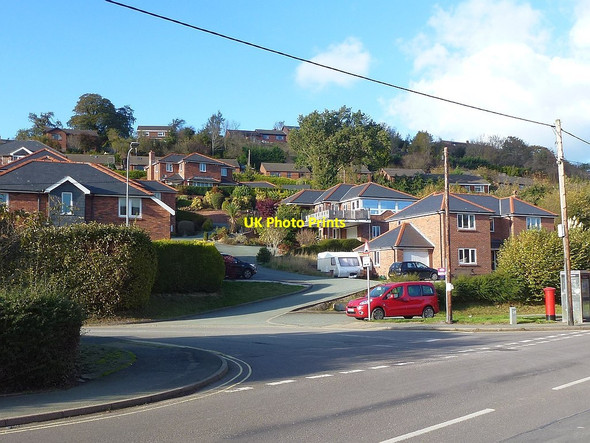 Photo 6"x4" Looking up the hill Newtown\/Y Drenewydd c2018