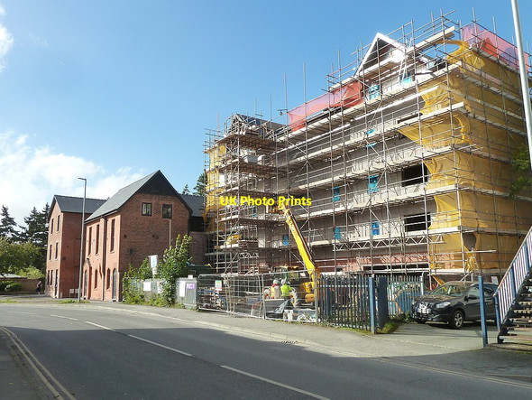 Photo 6"x4" Glan-y-Dwr development Newtown\/Y Drenewydd c2017