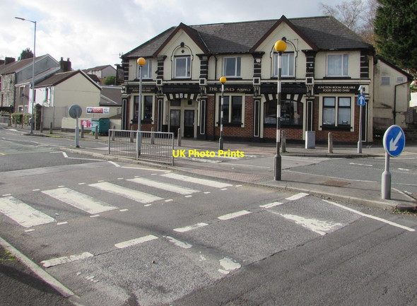 Photo 6"x4" Zebra crossings to the Dukes Arms, Morriston, Swansea Graig Trewyddfa c2018
