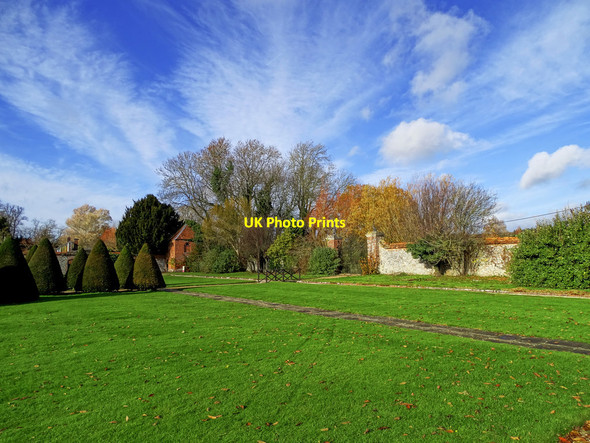 Photo 6"x4" View of the formal gardens, Littlecote House Hotel, Hungerford Chilton Foliat c2018