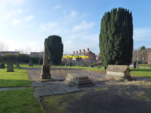 Photo 6"x4" St David's churchyard, Newtown Newtown\/Y Drenewydd c2018