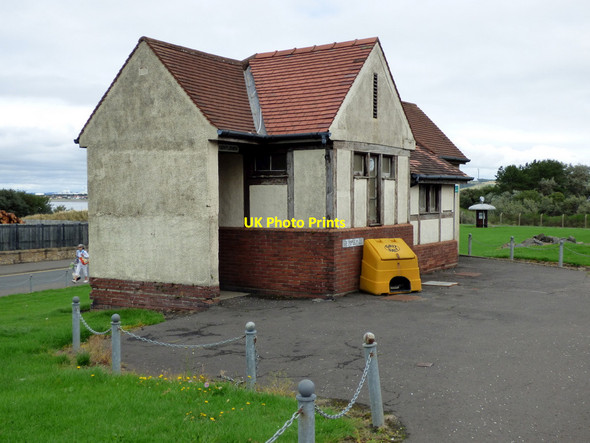 Photo 6"x4" Public toilets Troon\/NS3230 c2018