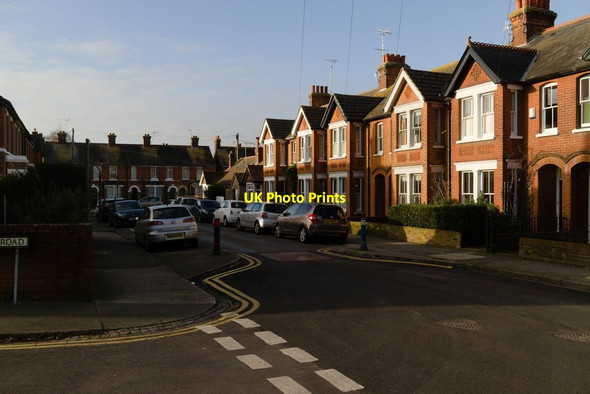 Photo 6"x4" Terraced houses on Oxford Road Canterbury\/TR1457 c2019